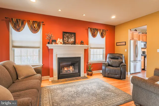 $640,000 | 4505 Aubrey Avenue, Philadelphia, PA 19114