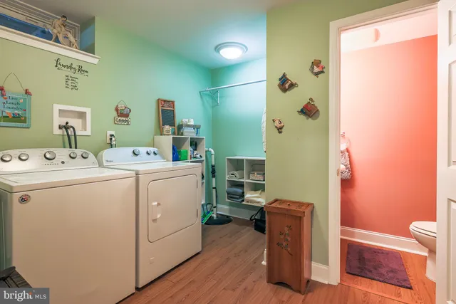 $640,000 | 4505 Aubrey Avenue, Philadelphia, PA 19114