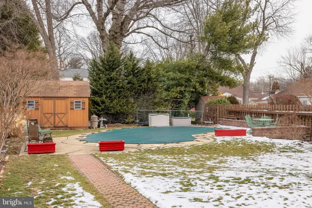 $640,000 | 4505 Aubrey Avenue, Philadelphia, PA 19114