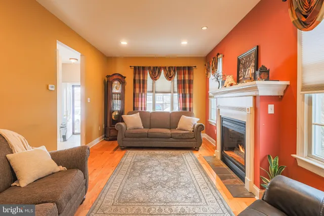 $640,000 | 4505 Aubrey Avenue, Philadelphia, PA 19114