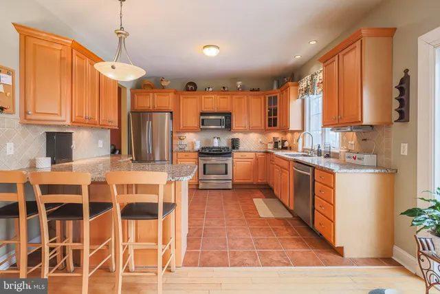 $640,000 | 4505 Aubrey Avenue, Philadelphia, PA 19114