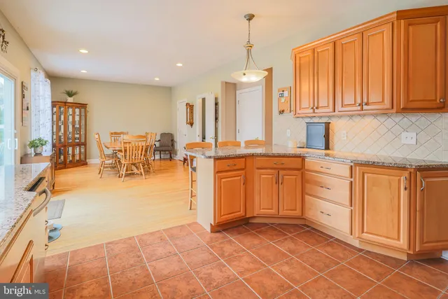 $640,000 | 4505 Aubrey Avenue, Philadelphia, PA 19114