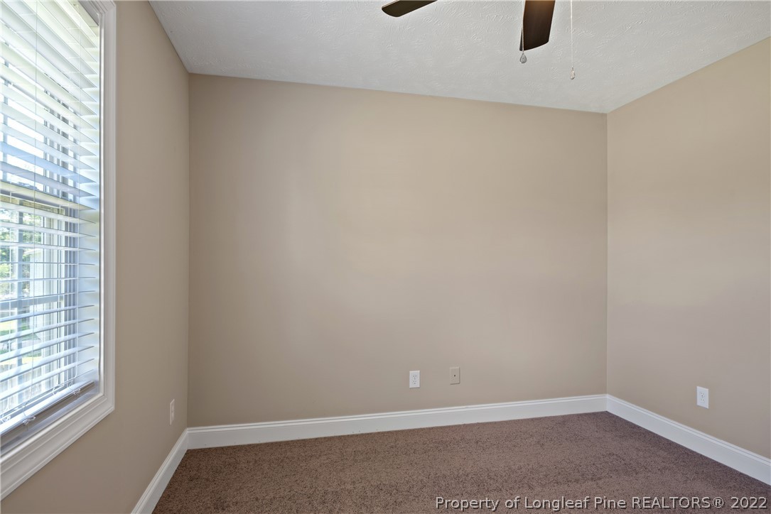 160 Colonial Street Raeford, NC 28376 - Photo 36 of 46 Gallery Image 36