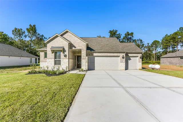 $456,977 | 4029 Road 66124, Dayton, TX 77535