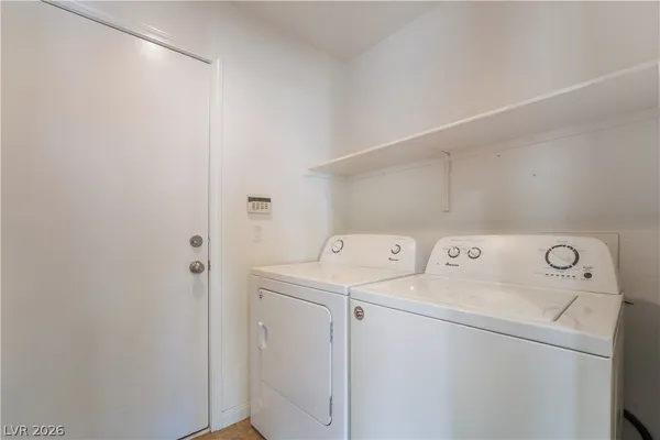 $2,250 | 3216 River Glorious Lane, Las Vegas, NV 89135