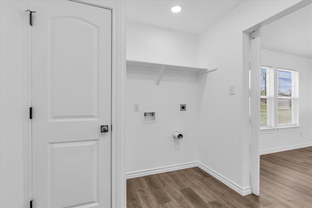 204 North Wiebusch Street Riesel, TX 76682 - Photo 13 of 27