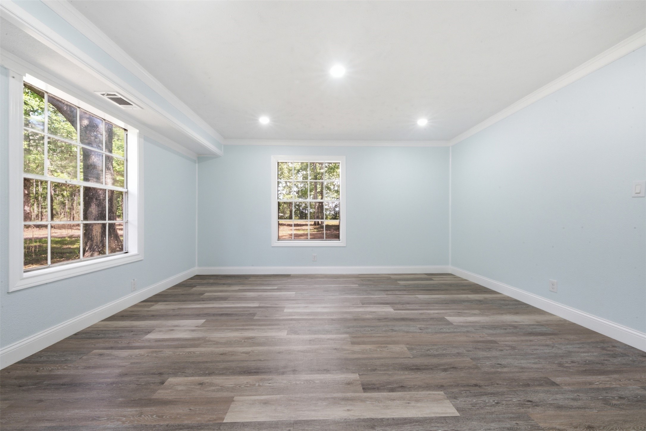 410 Oak Knoll Road Cleveland, TX 77328 - Photo 9 of 46