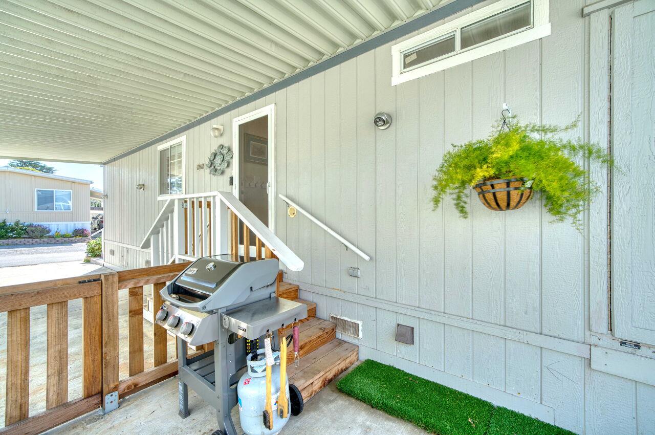 5 Lighthouse Road, Unit 5 Half Moon Bay, CA 94019 - Photo 22 of 25 a view of entryway with a front door