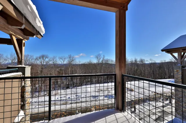 $1,390,000 | 140 Lodge Road, Unit 11, Ludlow, VT 05149