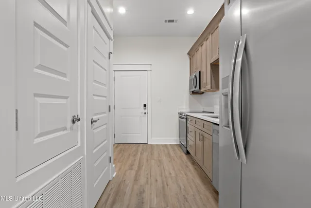 $389,900 | 124 Court Street, Unit 203, Bay St. Louis, MS 39520