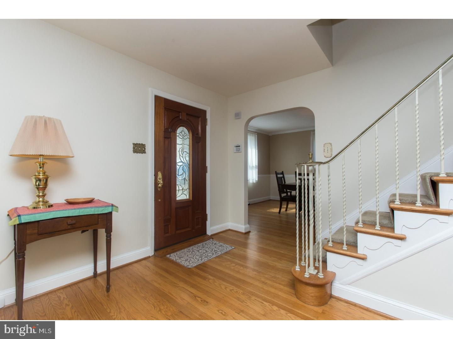 539 Hempstead Road Springfield, PA 19064 - Photo 2 of 25 Foyer