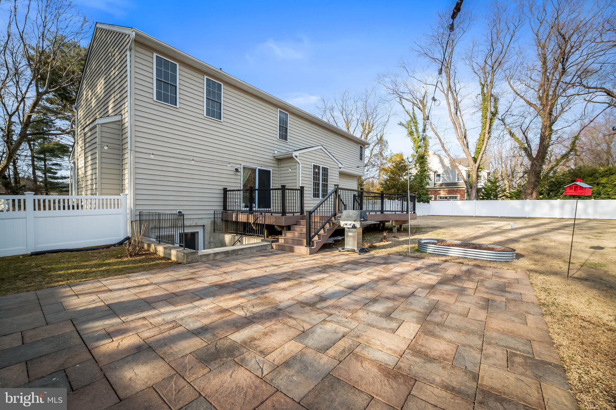 1671 Bay Head Road Annapolis, MD 21409 - Photo 49 of 56 Back of home