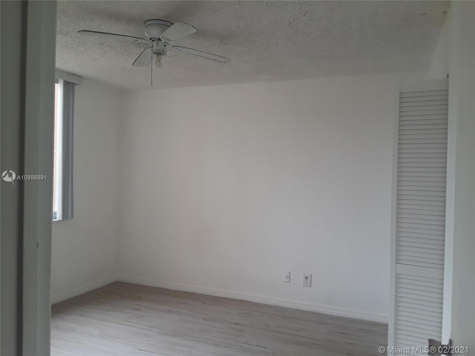 4015 West McNab Road, Unit D204 Pompano Beach, FL 33069 - Photo 5 of 11