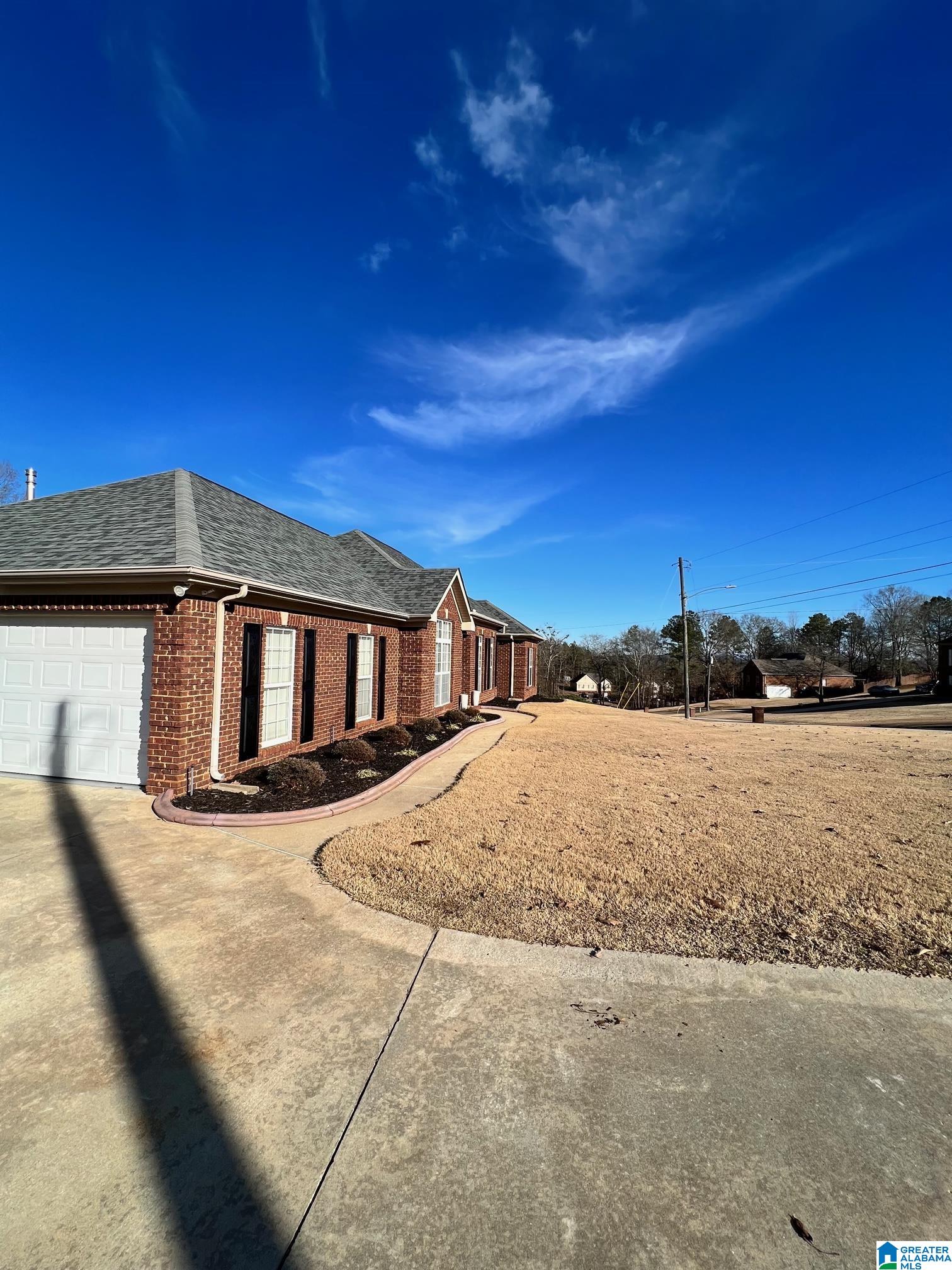 120 Highland Boulevard Riverside, AL 35135 - Photo 2 of 39