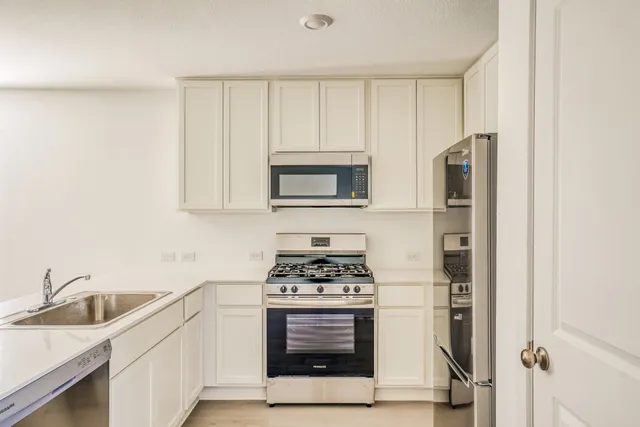 $1,845 | 732 Magnolia Creek Drive, Magnolia, TX 77354