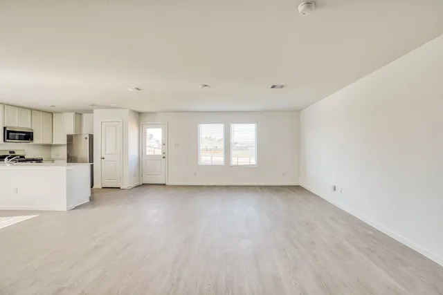 $1,845 | 732 Magnolia Creek Drive, Magnolia, TX 77354