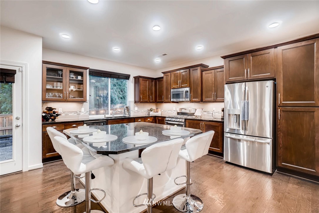 3510 198th Place Southeast Bothell, WA 98012 - Photo 9 of 24