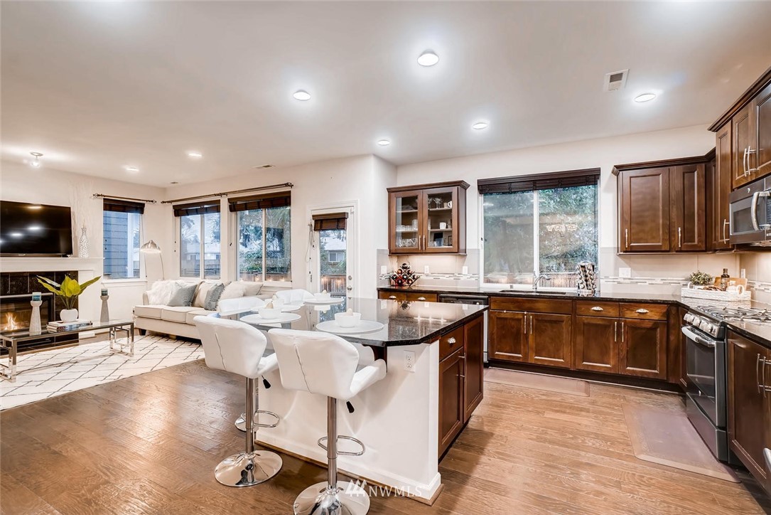 3510 198th Place Southeast Bothell, WA 98012 - Photo 10 of 24