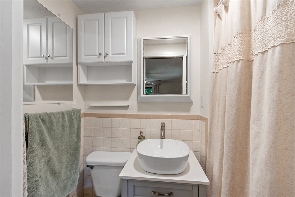 81 Landham Road Sudbury, MA 01776 - Photo 12 of 41 Gallery Image 12