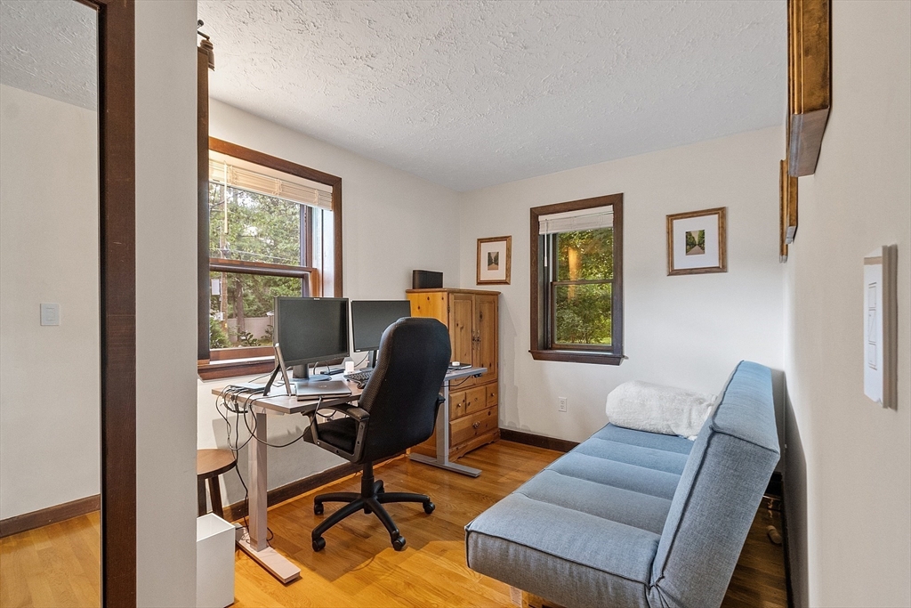 81 Landham Road Sudbury, MA 01776 - Photo 19 of 41 Gallery Image 19