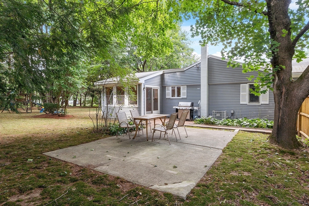 81 Landham Road Sudbury, MA 01776 - Photo 35 of 41 Gallery Image 35