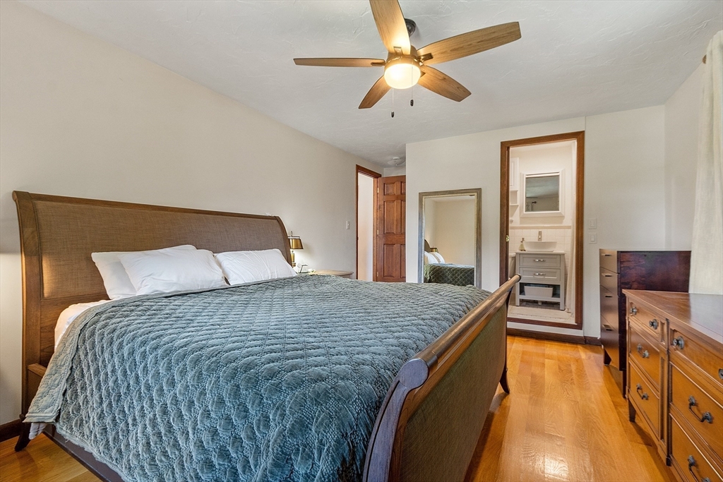 81 Landham Road Sudbury, MA 01776 - Photo 9 of 41 Gallery Image 9