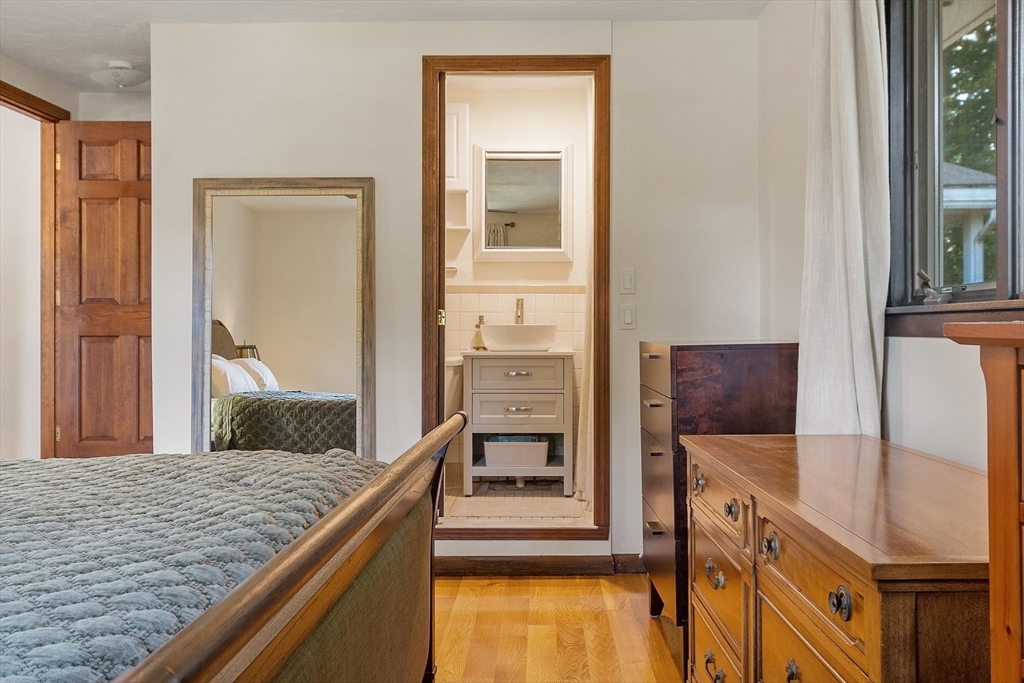 81 Landham Road Sudbury, MA 01776 - Photo 10 of 41 Gallery Image 10