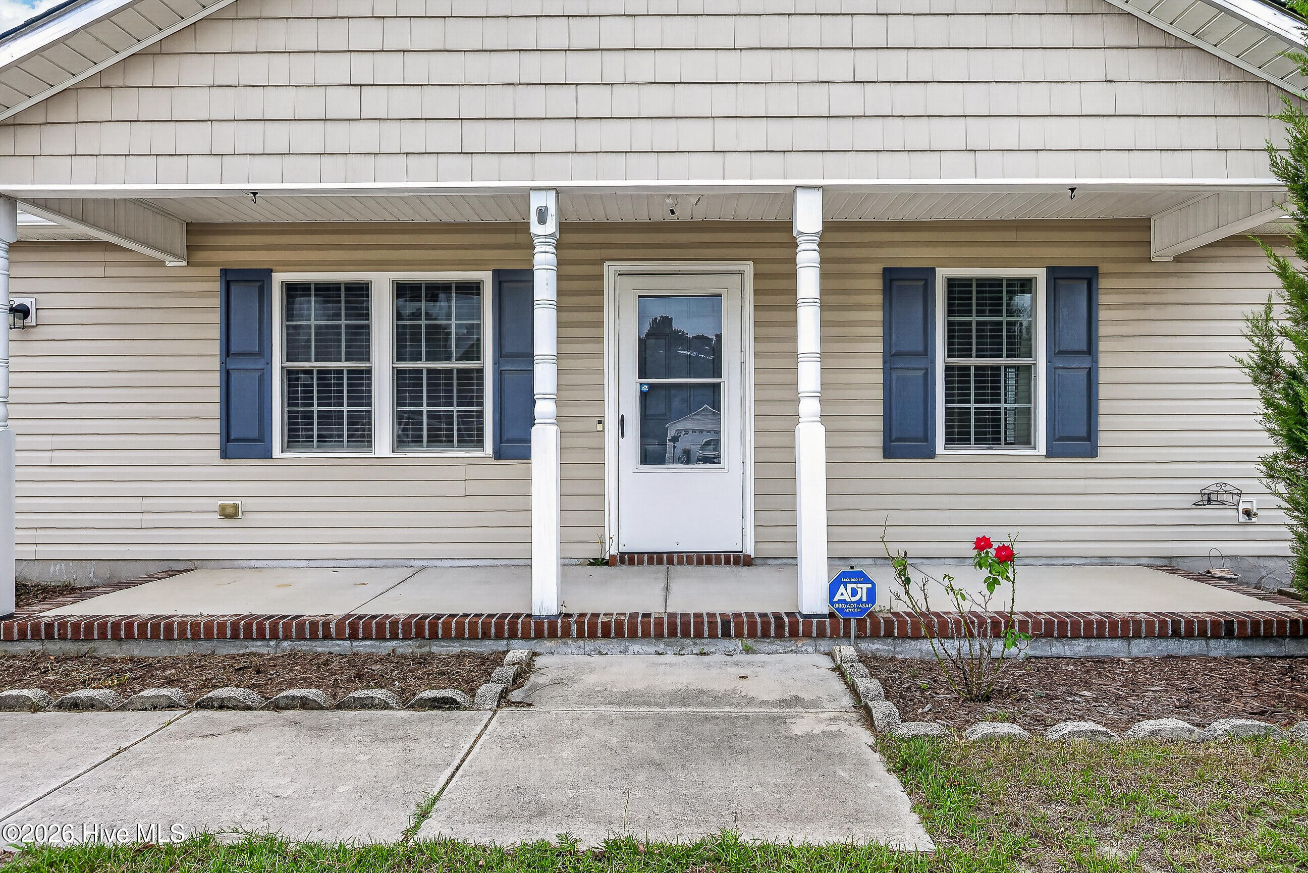 217 Michel Court Hubert, NC 28539 - Photo 4 of 30 Gallery Image 4