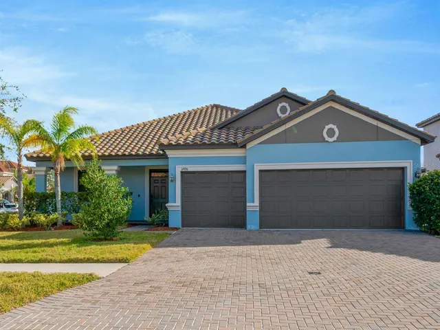 $450,000 | 11926 Cinnamon Fern Drive, Riverview, FL 33579