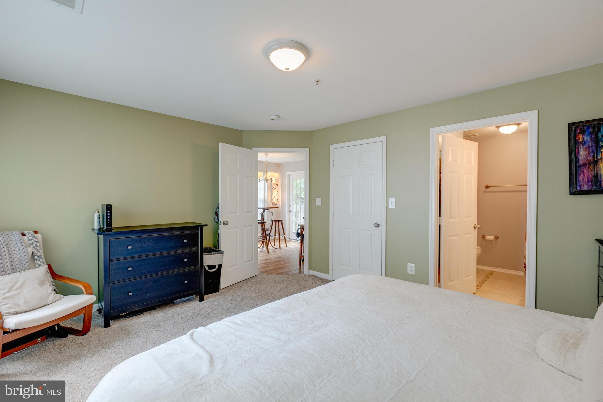 635 Constellation Square Southeast, Unit G Leesburg, VA 20175 - Photo 11 of 15 Primary Bedroom