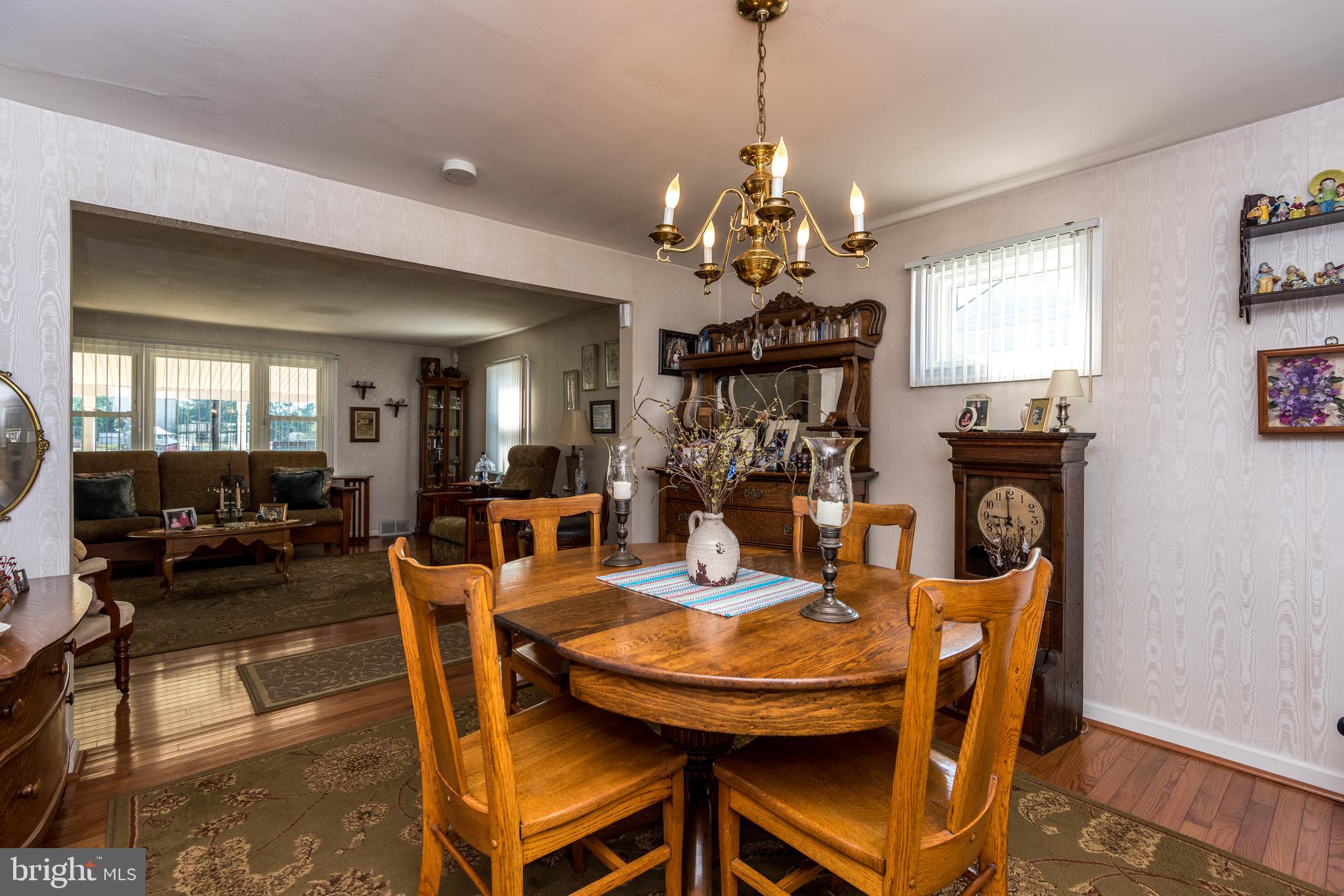 531 West County Line Road Warminster, PA 18974 - Photo 11 of 39