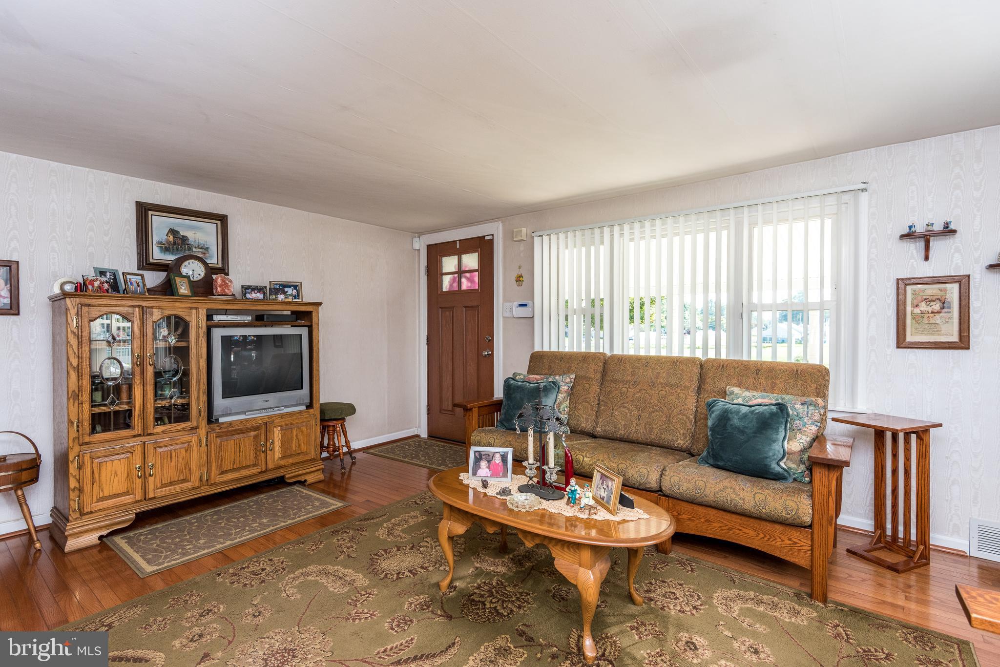 531 West County Line Road Warminster, PA 18974 - Photo 15 of 39