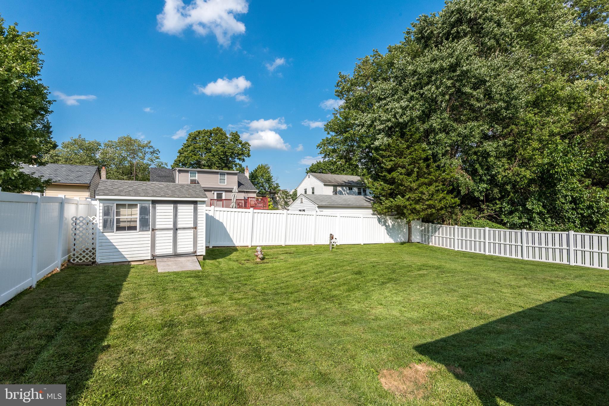 531 West County Line Road Warminster, PA 18974 - Photo 36 of 39