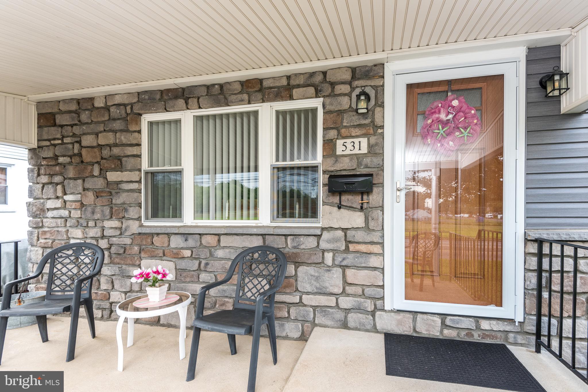 531 West County Line Road Warminster, PA 18974 - Photo 5 of 39