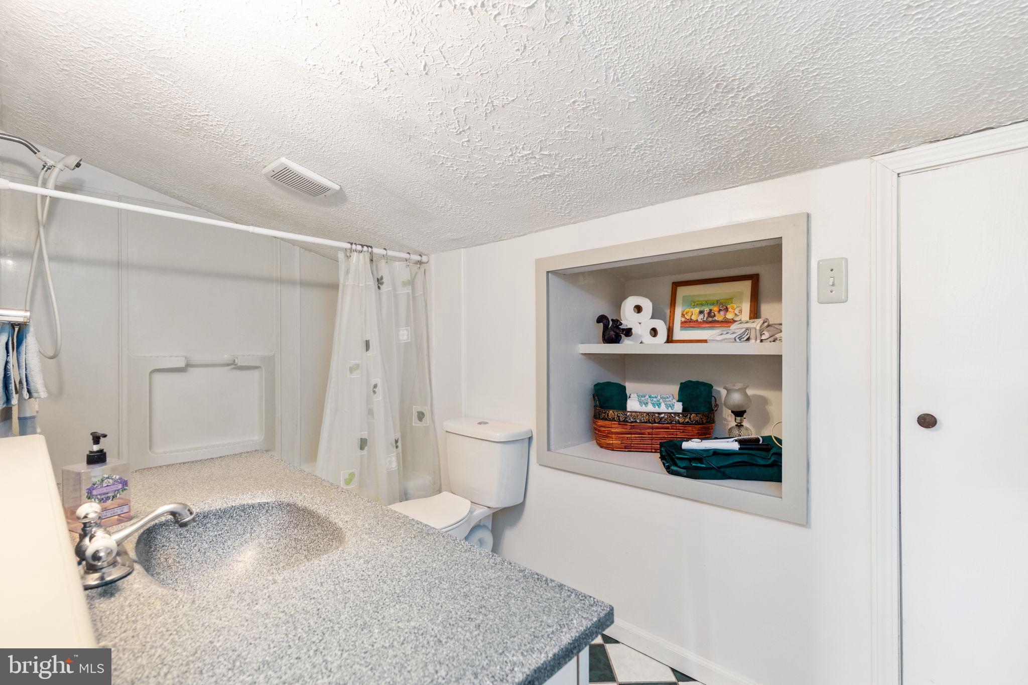 33611 Austin Grove Road Bluemont, VA 20135 - Photo 21 of 38 Gallery Image 21