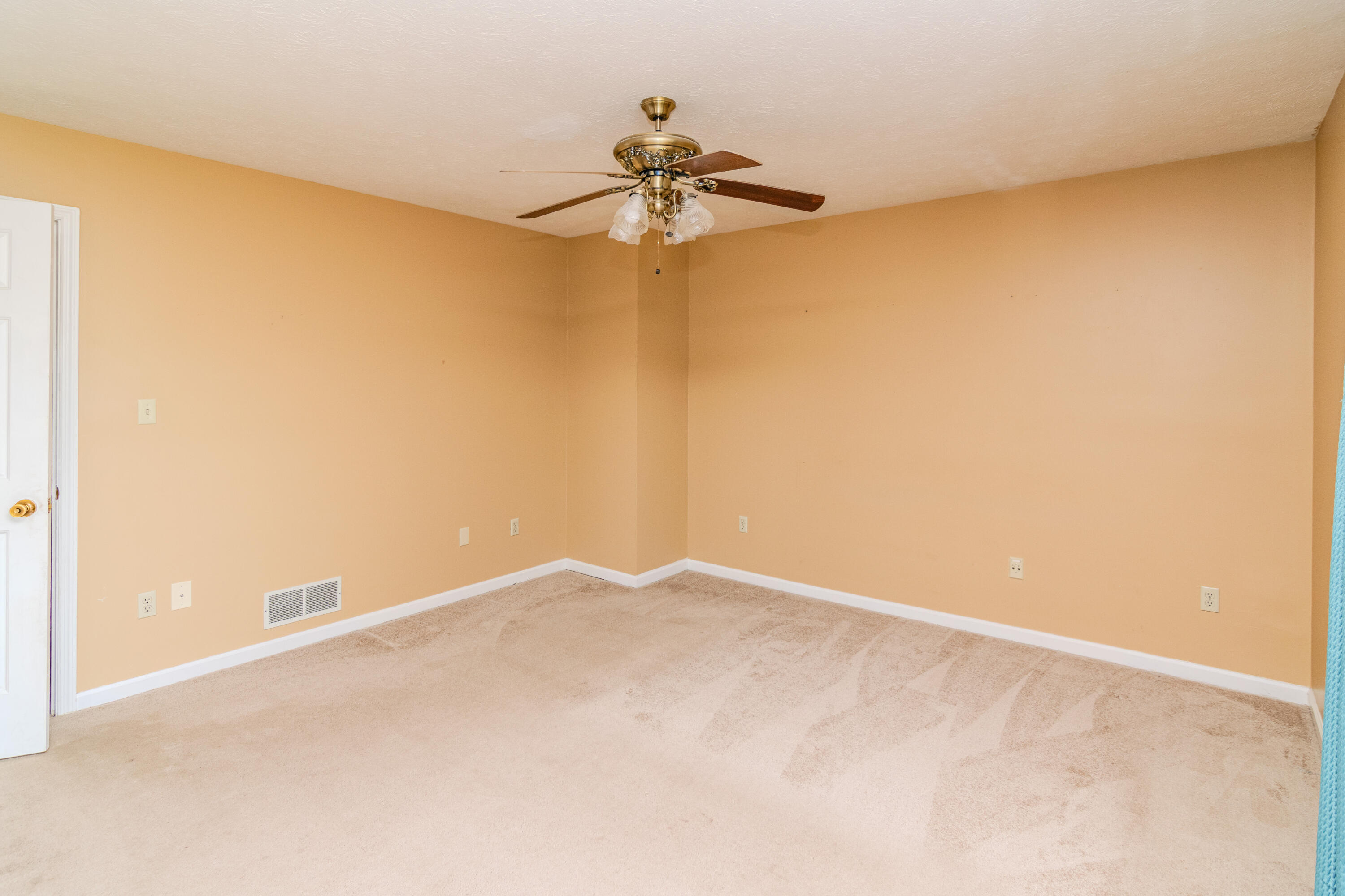 2100 Red House Road Richmond, KY 40475 - Photo 25 of 54 2100RedHouse-0059
