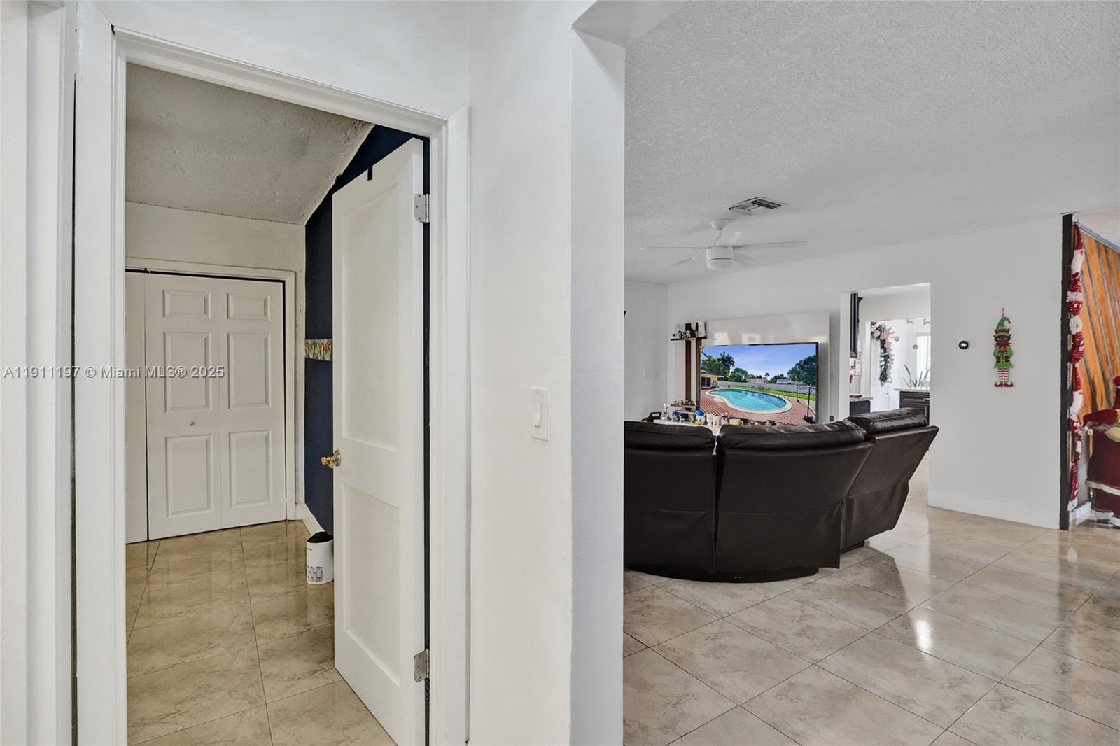 2 Northeast 160th Street Miami, FL 33162 - Photo 36 of 54