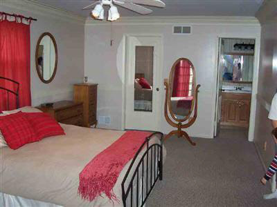 5570 Copley Square Road Grand Blanc, MI 48439 - Photo 3 of 9 20251401-2.JPG