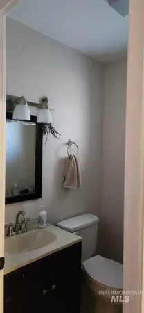 $734,000 | 1027 Clear Creek Drive, Buhl, ID 83316