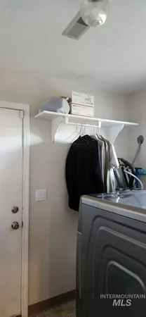 $734,000 | 1027 Clear Creek Drive, Buhl, ID 83316