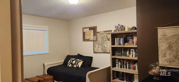 $734,000 | 1027 Clear Creek Drive, Buhl, ID 83316