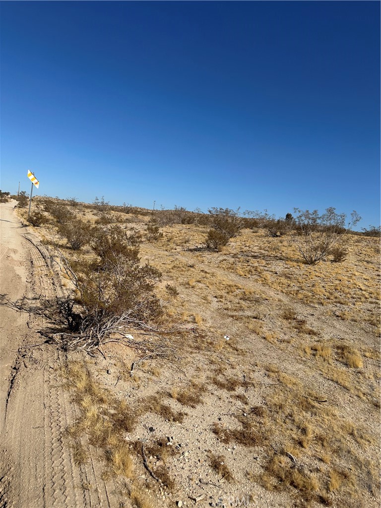 0 Aurora Oro Grande, CA 92368 - Photo 1 of 7 a view of ocean and city