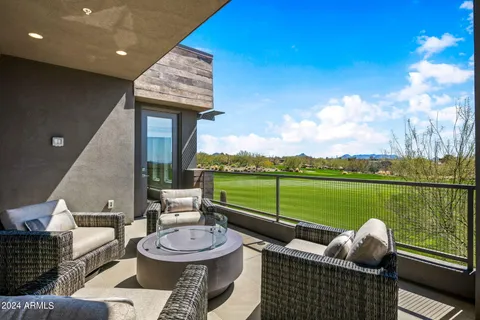 $2,395,000 | 37200 North Cave Creek Road, Unit 2124, Scottsdale, AZ 85262