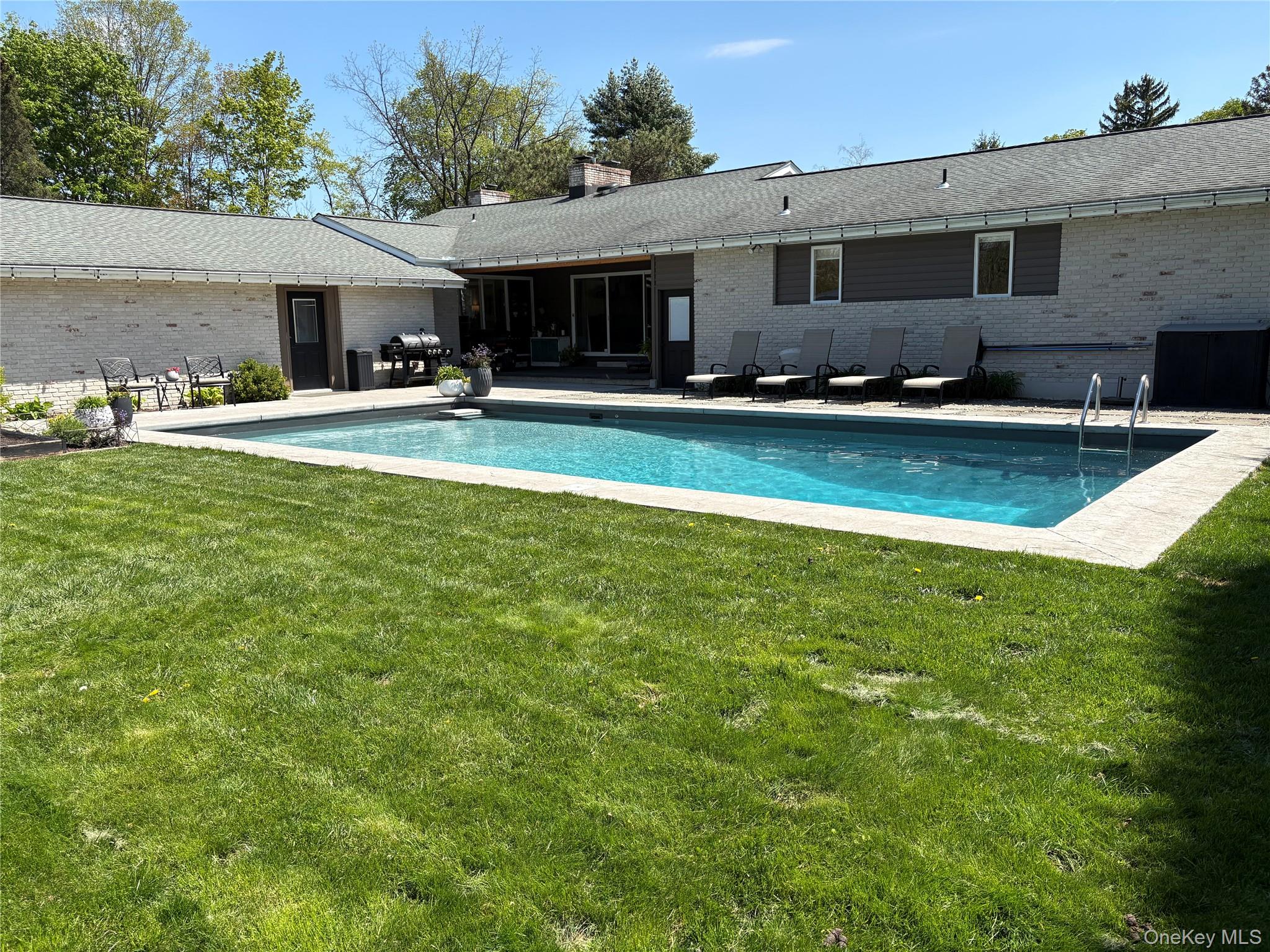 14 Ball Road Warwick, NY 10990 - Photo 2 of 3