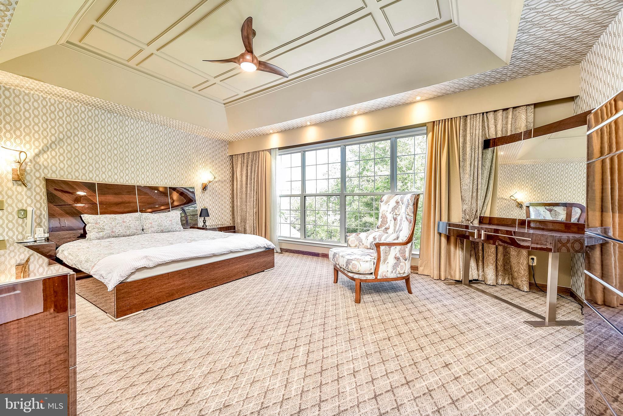 20870 Trinity Square Sterling, VA 20165 - Photo 18 of 36 PRIMARY SUITE WITH CUSTOM WINDOW TREATMENTS