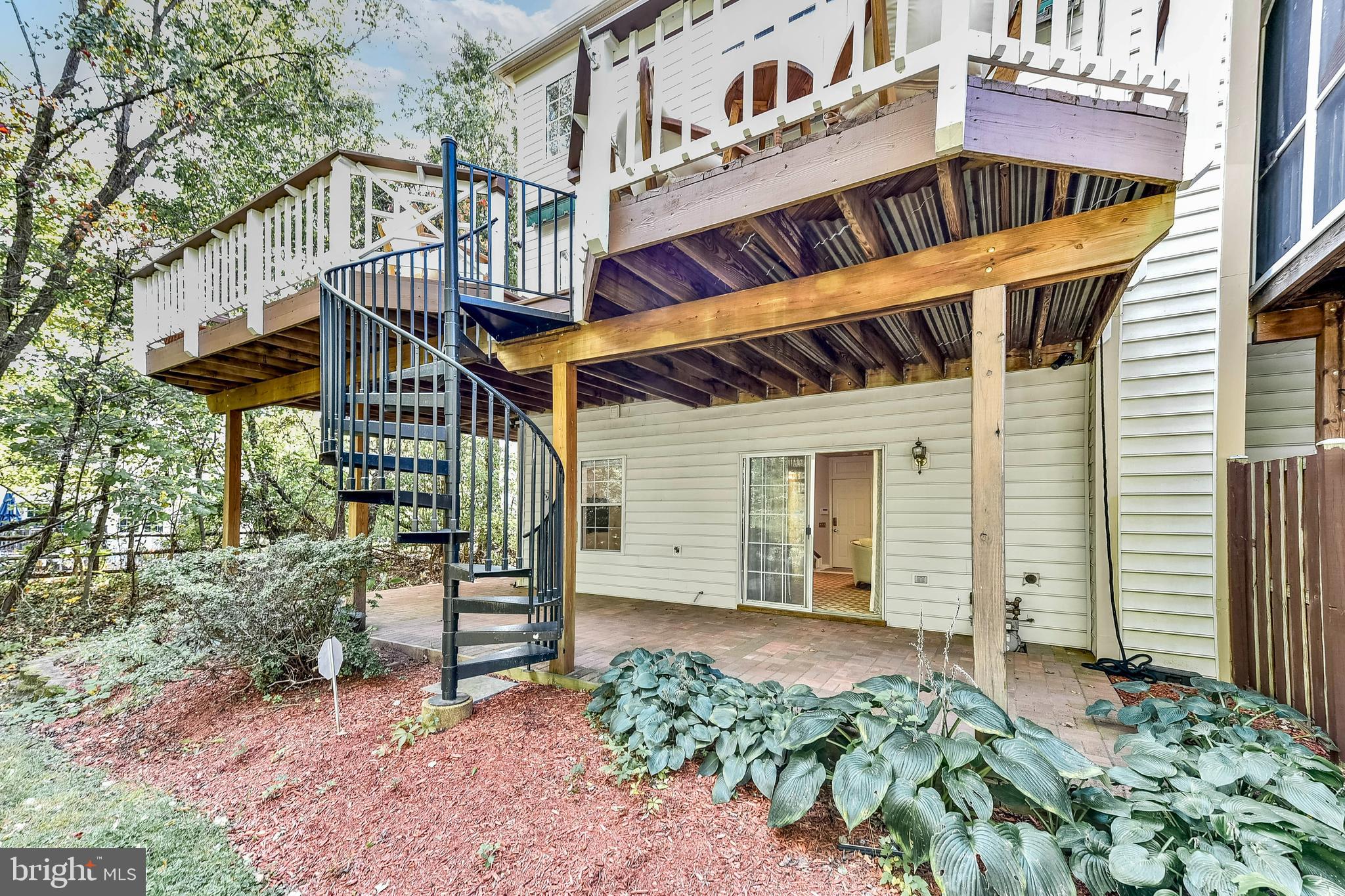 20870 Trinity Square Sterling, VA 20165 - Photo 33 of 36 BACK VIEW