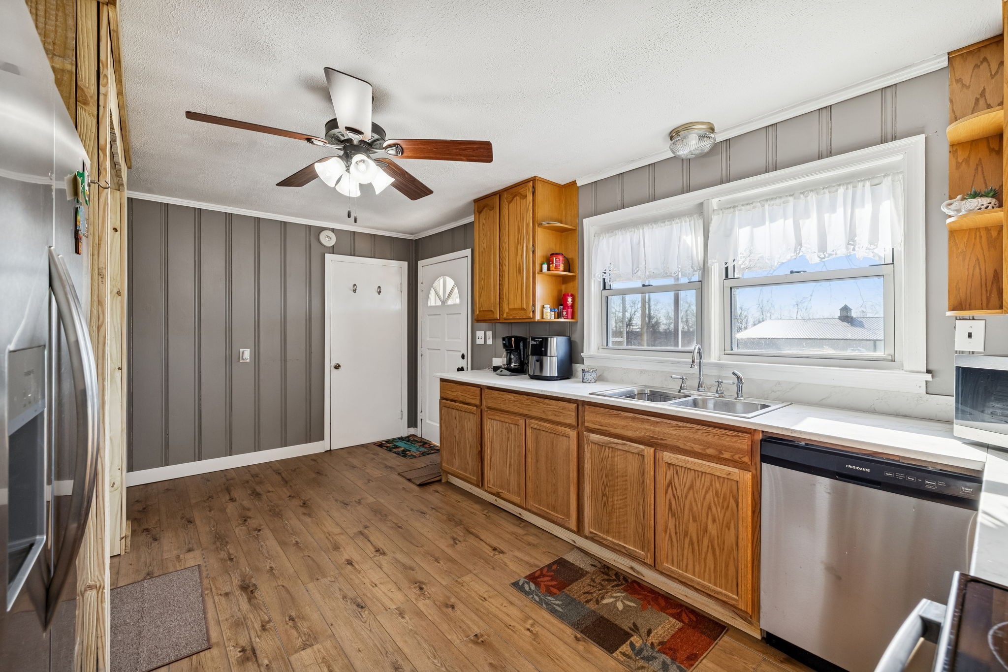 155 West Piney Road Dickson, TN 37055 - Photo 17 of 45 a kitchen with sink cabinets and window