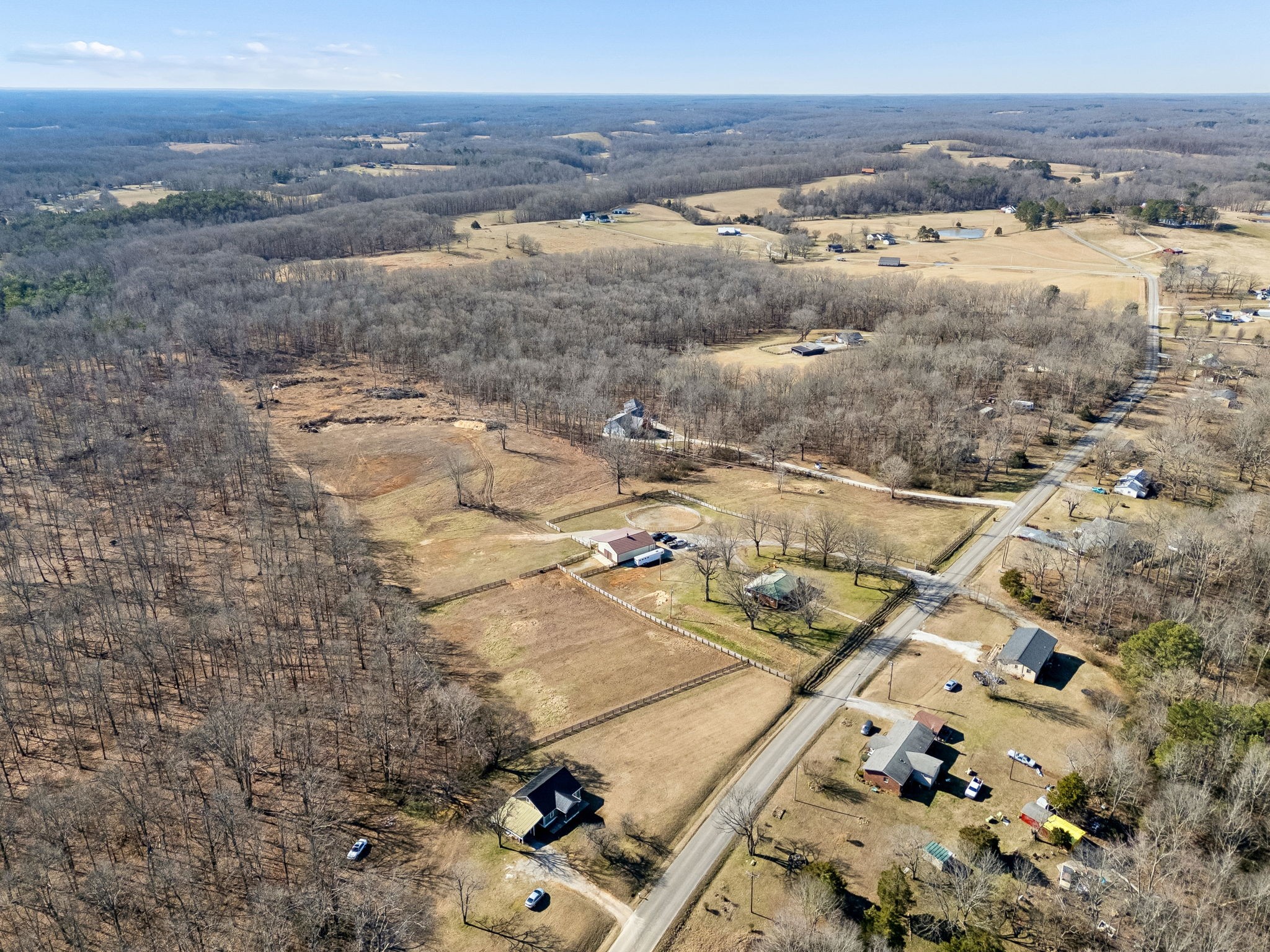 155 West Piney Road Dickson, TN 37055 - Photo 40 of 45 a view of city and ocean