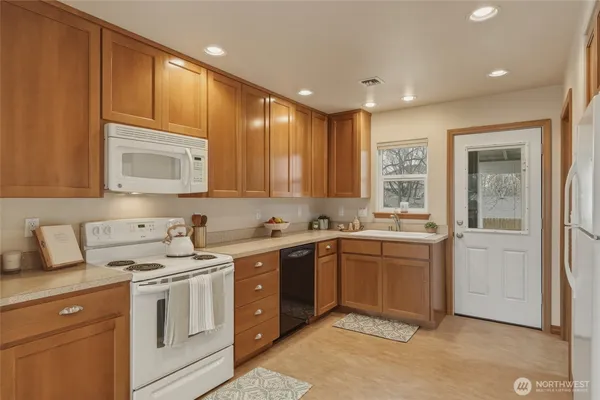 $399,000 | 15 Southwest 13th Street, College Place, WA 99324