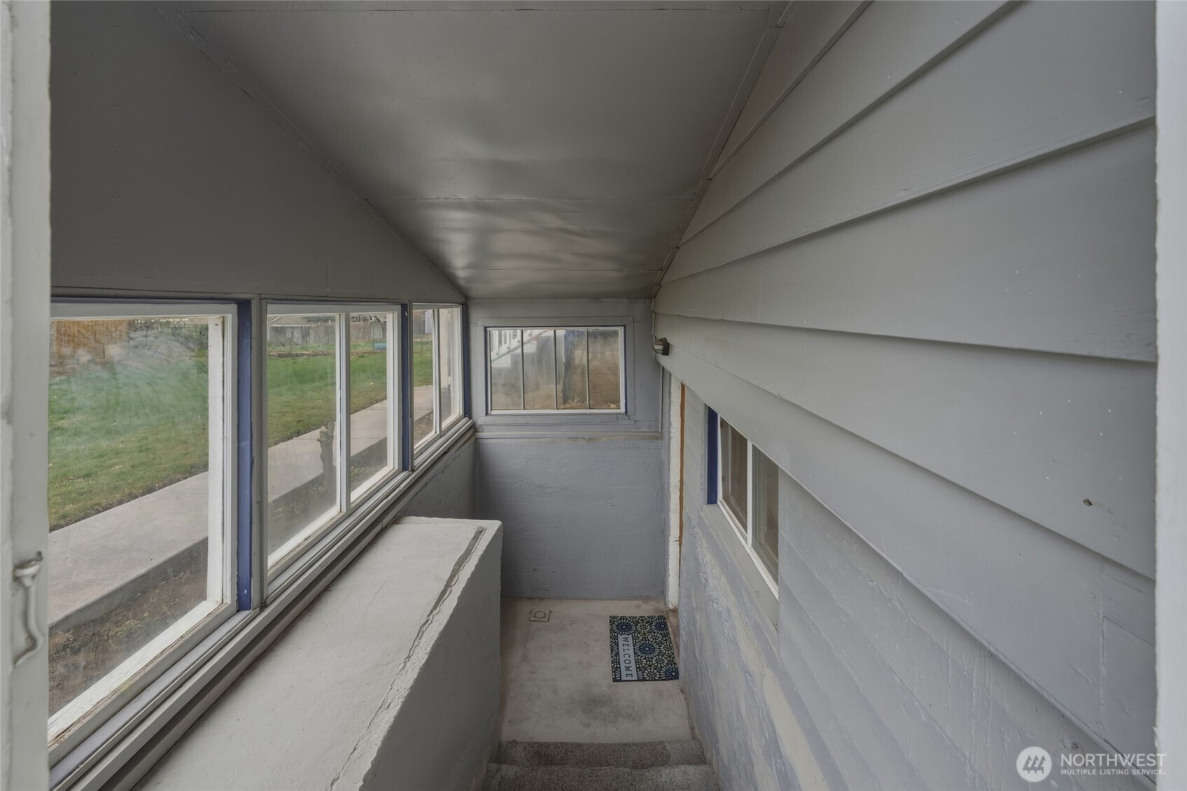 15 Southwest 13th Street College Place, WA 99324 - Photo 25 of 36 a view of balcony